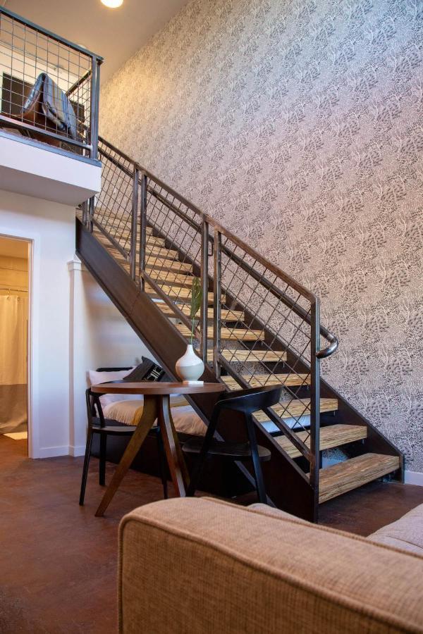 Center City Loft, Contactless Check In, Mayor'S Study Filadelfia Esterno foto